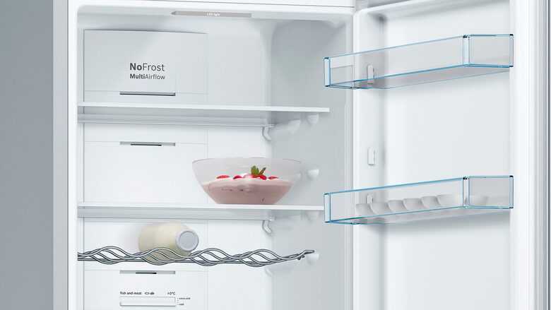 Bosch Serie 4 KGN36VLED frigorifero con congelatore Libera installazione 326 L E Acciaio inossidabile