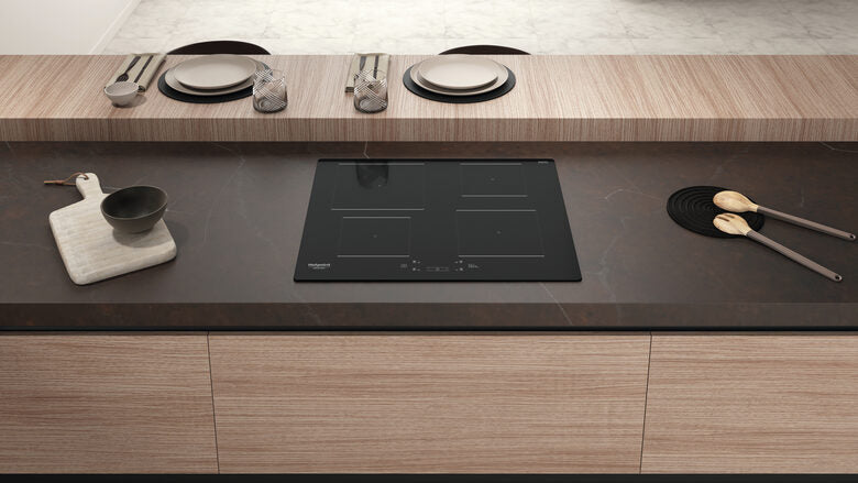 Hotpoint HQ 5660S NE Nero Da incasso 59 cm Piano cottura a induzione 4 Fornello(i)