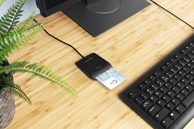 Trust Primo lettore di card readers Interno CardBus+USB 2.0 Nero