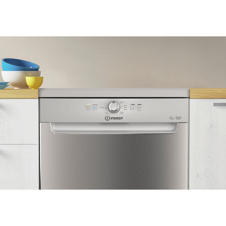 Indesit DFE 1B19 X Lavastoviglie Libera installazione 14 coperti F