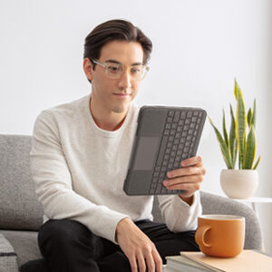 Logitech Folio Touch Grigio Smart Connector QWERTY Italiano