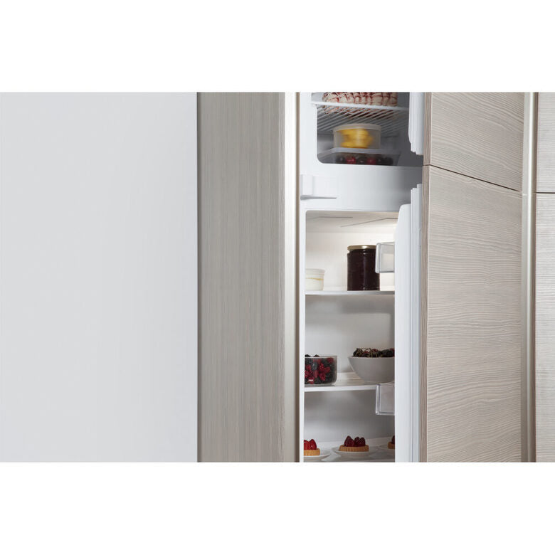 Whirlpool ART 3671 frigorifero con congelatore Da incasso 239 L F Bianco