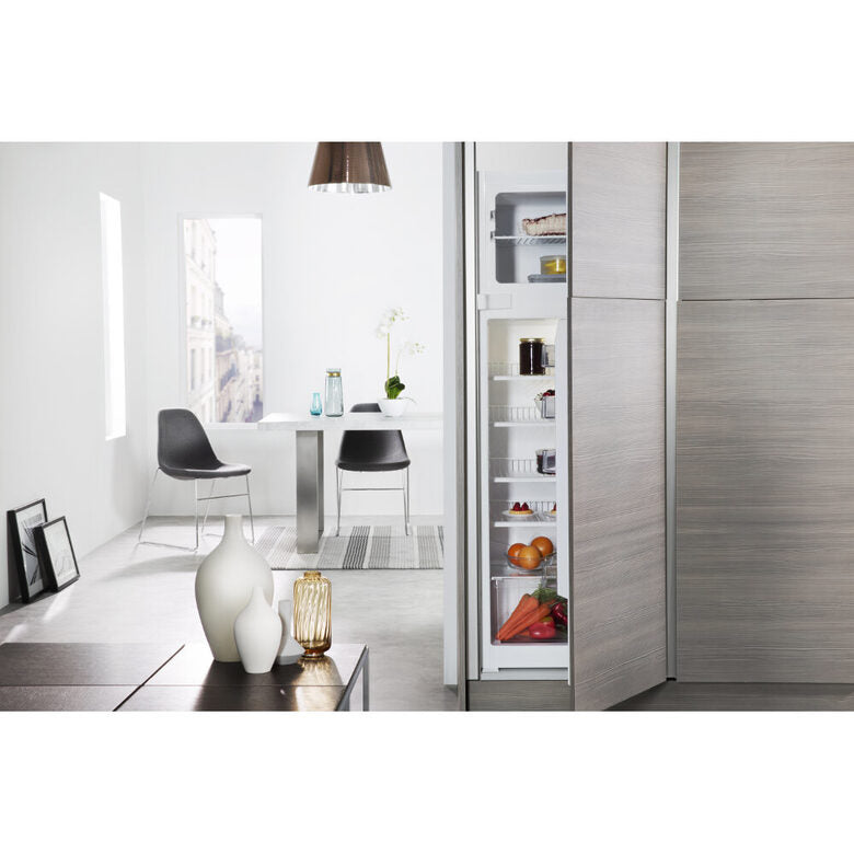 Whirlpool ART 3671 frigorifero con congelatore Da incasso 239 L F Bianco