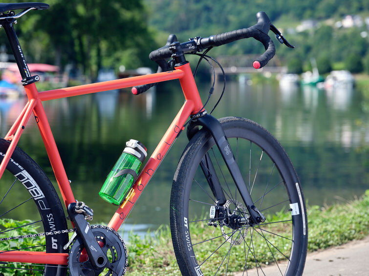 Leifheit 03267 borraccia Bicicletta, Uso quotidiano, Fitness, Sport 550 ml Polipropilene (PP), Silicone, Tritan Nero, Verde