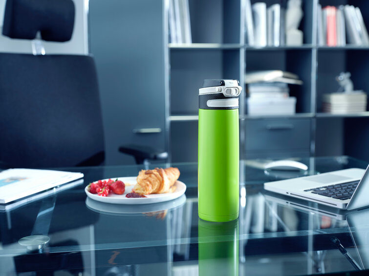 Leifheit 03277 tazza da viaggio 600 ml Nero, Verde Acciaio inossidabile