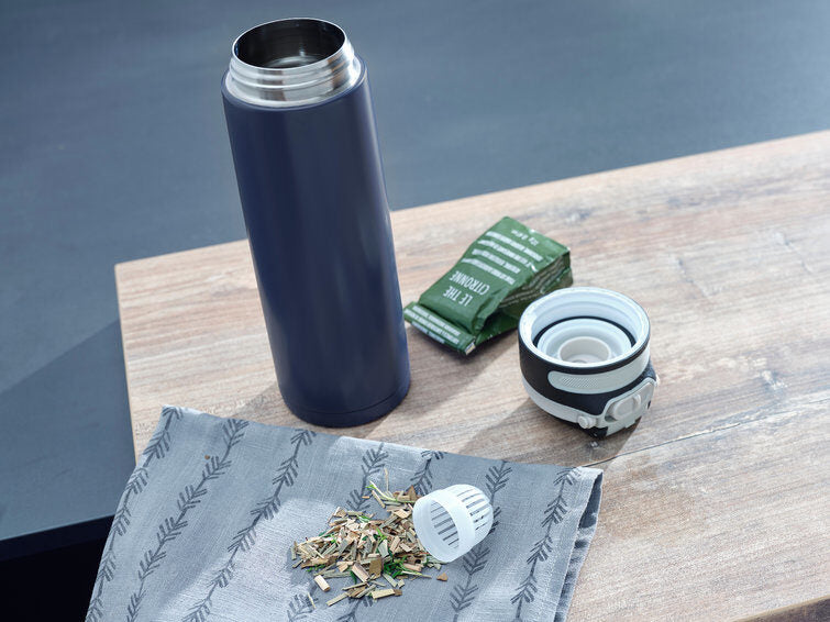 Leifheit 03275 tazza da viaggio 600 ml Nero, Blu Acciaio inossidabile