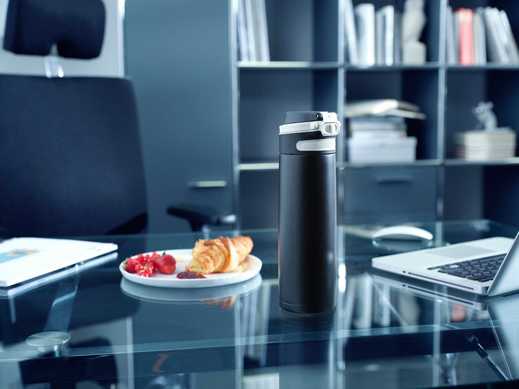 Leifheit 03271 tazza da viaggio 600 ml Nero Acciaio inossidabile
