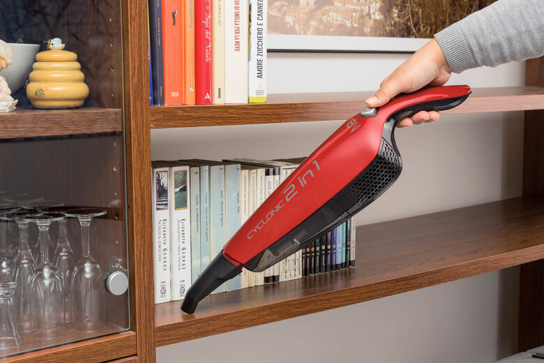 Ariete EVO 2 IN 1 CORDLESS Senza sacchetto 0,8 L 13,8 W Nero, Rosso