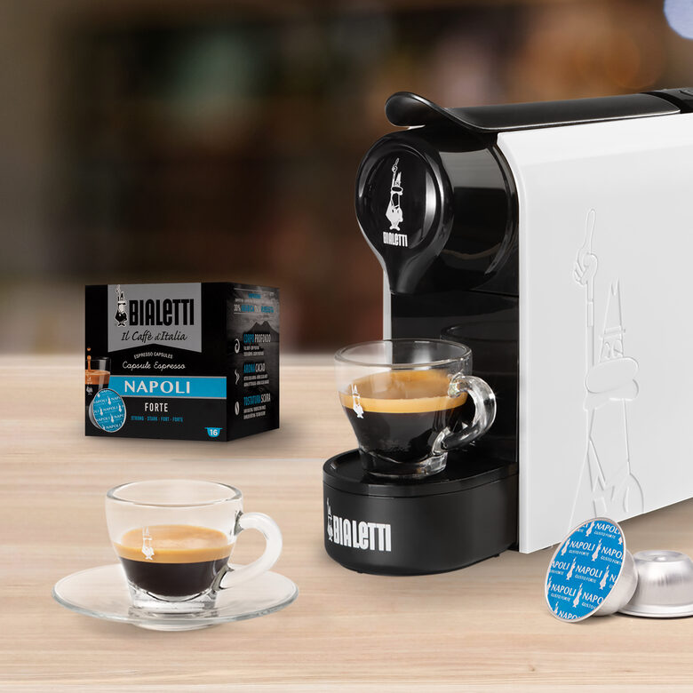 Bialetti Gioia Automatica Macchina per espresso 0,5 L Bianco