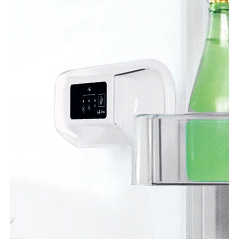 Indesit LI8S1EW frigorifero con congelatore Libera installazione 339 L F Bianco