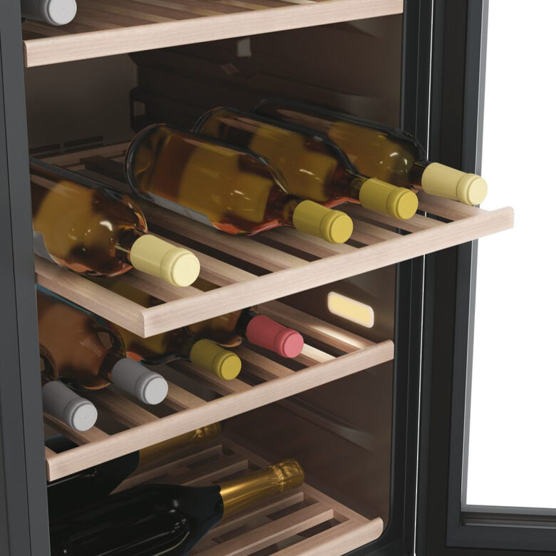 Haier Wine Bank 50 Serie 7 HWS77GDAU1 Cantinetta vino con compressore Libera installazione Nero 77 bottiglia/bottiglie