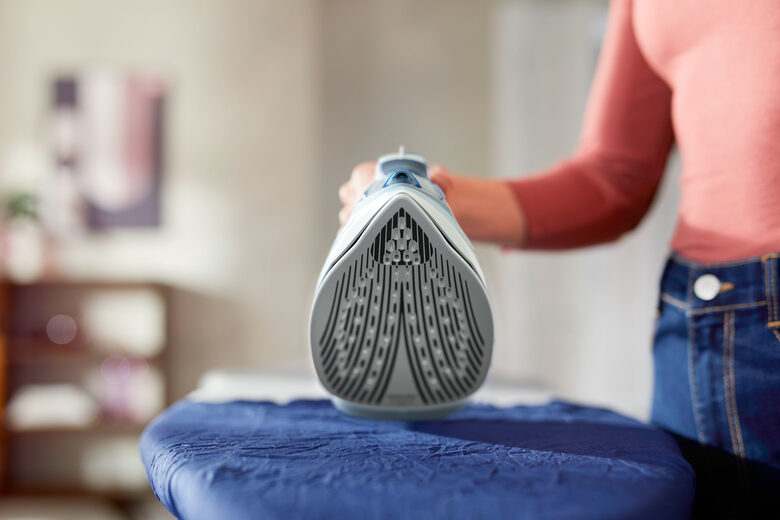 Philips 5000 series DST5030/20 ferro da stiro Ferro a vapore SteamGlide Plus 2400 W Blu