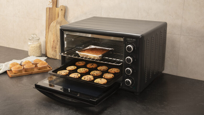 Cecotec Bake&Toast 850 Gyro Nero