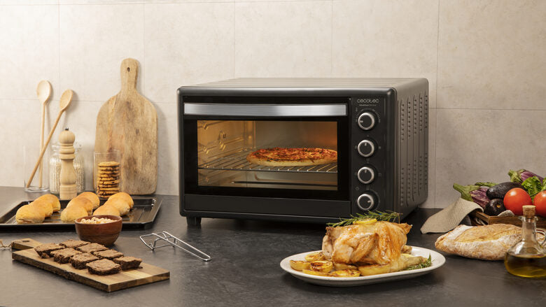 Cecotec Bake&Toast 850 Gyro Nero