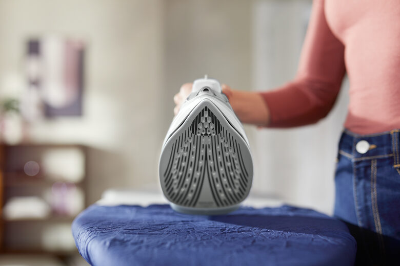 Philips 5000 series Ferro da stiro, 2400 W di potenza, 40 g/min di vapore continuo