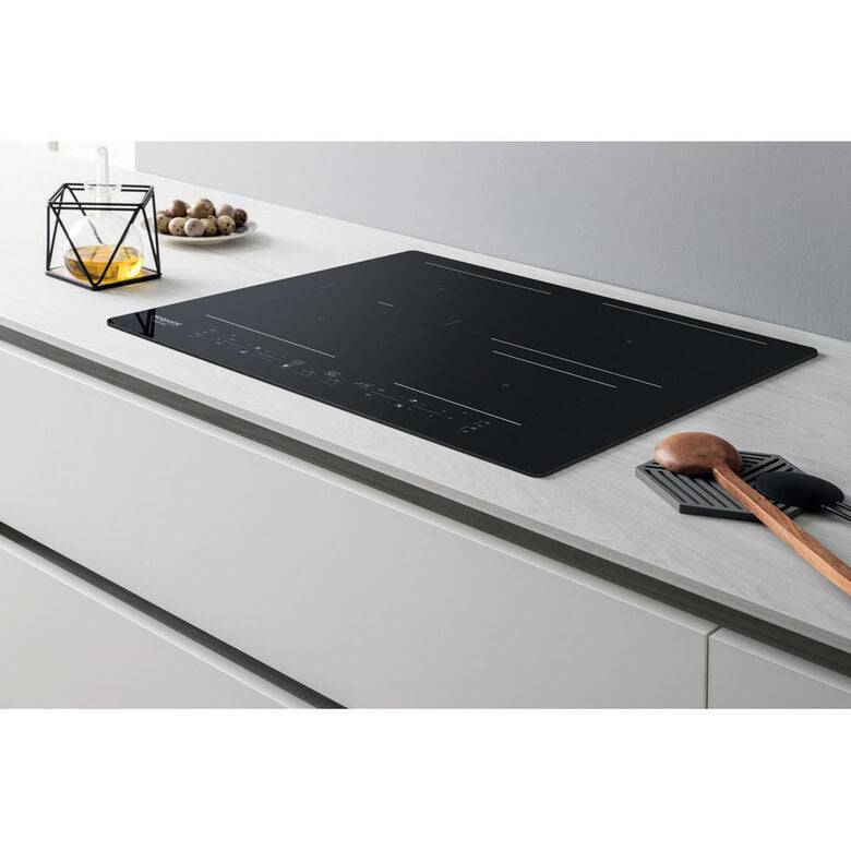 Hotpoint HB 3160C NE Nero Da incasso 59 cm Piano cottura a induzione 4 Fornello(i)