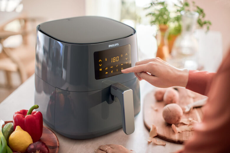 Philips Essential Airfryer XL da 6,2 l e 1,2 kg con tecnologia Rapid Air