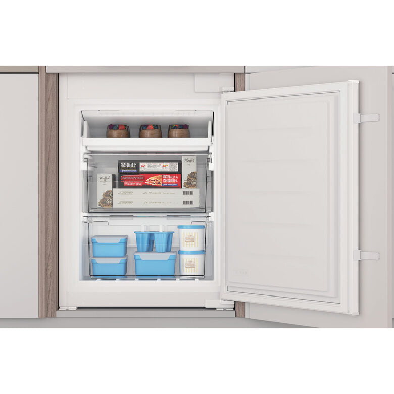 Indesit INC18 T311 frigorifero con congelatore Da incasso 250 L F Bianco