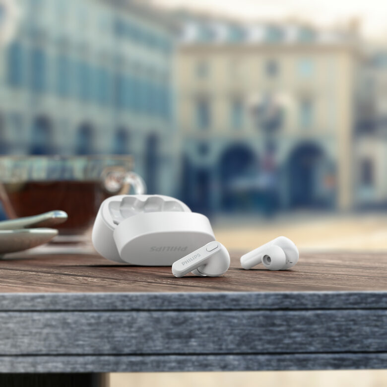 Philips 2000 series TAT2206WT/00 cuffia e auricolare Wireless In-ear Musica e Chiamate Bluetooth Bianco