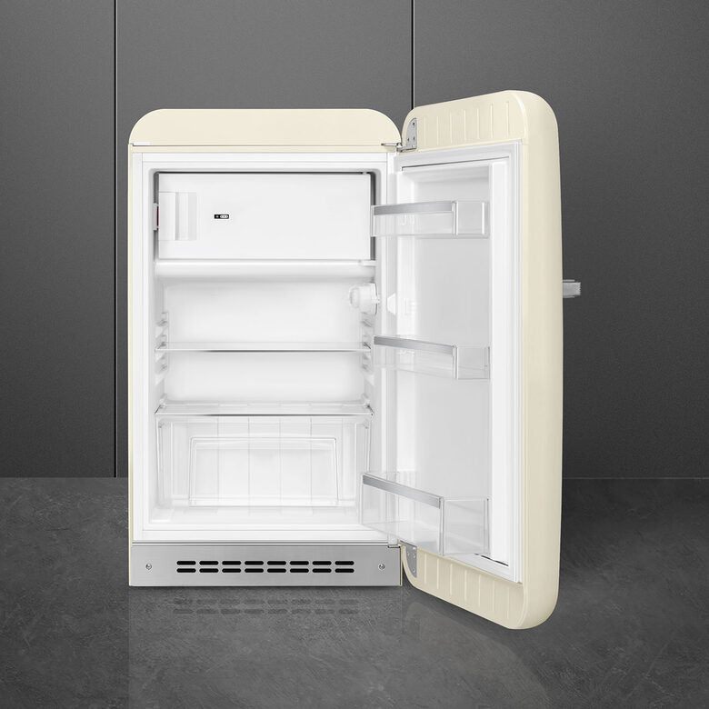 Smeg 50's Style monoporta Libera installazione 122 L E Crema
