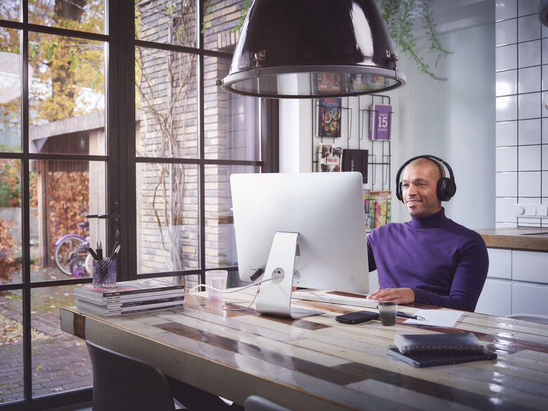 Philips 6000 series TAH6206BK/00 cuffia e auricolare Cuffie Cablato A Padiglione MUSICA Bluetooth Nero