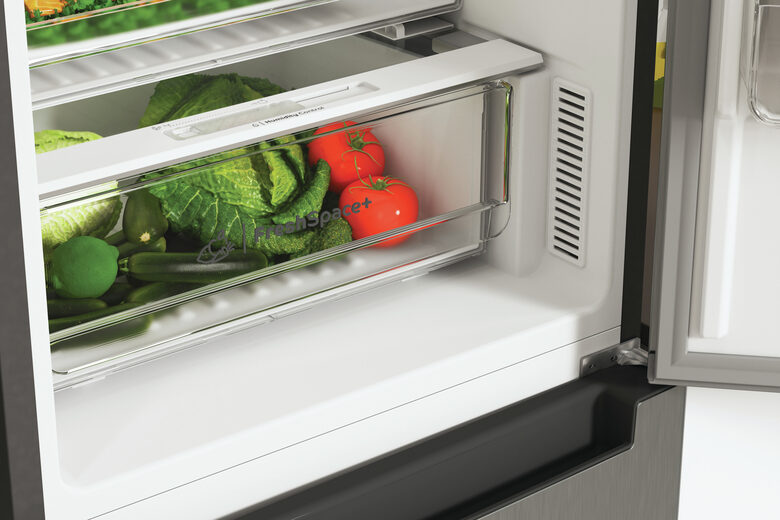 Indesit INFC8 TO32X frigorifero con congelatore Libera installazione 335 L E Acciaio inossidabile