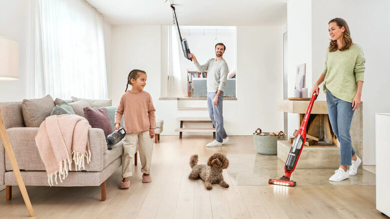 Bosch Serie 4 BBH3ZOO28 scopa elettrica Batteria Secco Senza sacchetto 0,4 L Nero, Rosso 2,15 Ah