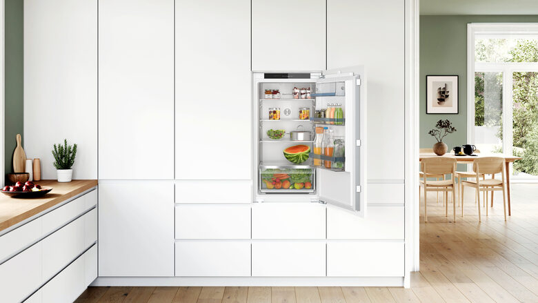 Bosch Serie 4 KIR31VFE0 frigorifero Da incasso 165 L E Bianco
