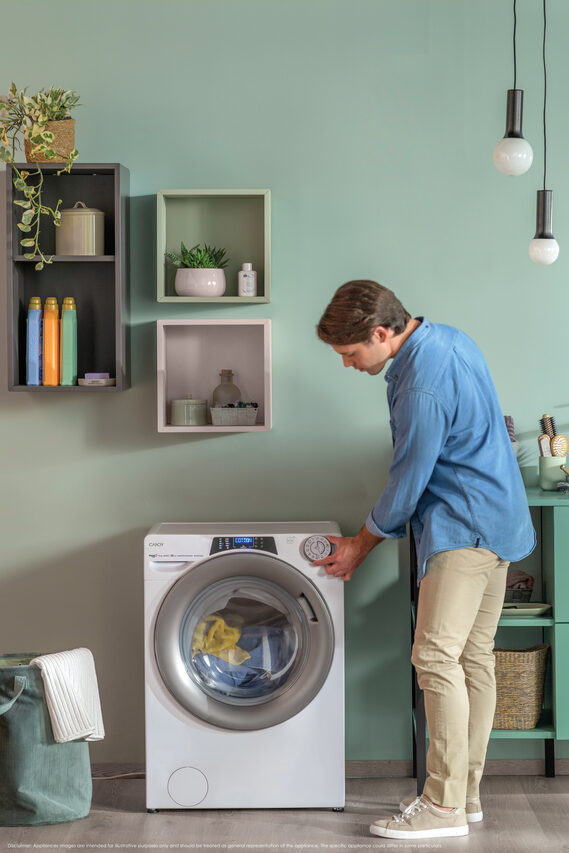 Candy 496BWMR9/1-S RapidÓ Pro RP Lavatrice Caricamento Frontale 9 Kg, 1400 Giri, Tecnologia Quick&Clean, Speed-Drive Inverter, Easy Iron Plus, Classe A, Bianco