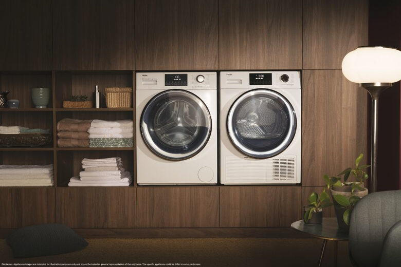 Haier Serie 876 HW80-B14876N lavatrice Caricamento frontale 8 kg 1330 Giri/min A Bianco