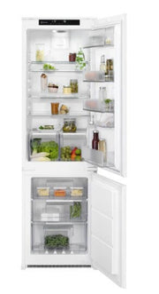 Electrolux LNS7TE18S frigorifero con congelatore Da incasso 254 L E