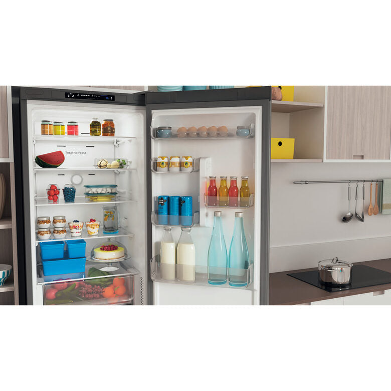 Indesit INFC9 TA23X frigorifero con congelatore Libera installazione 367 L D Argento