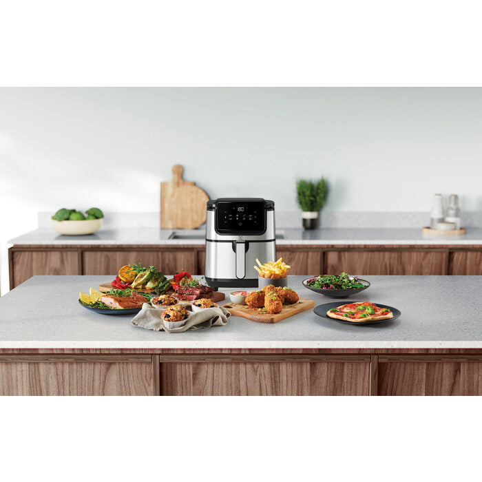 Electrolux E6AF1-4ST Singolo 4,5 L Indipendente 1500 W Friggitrice ad aria calda Nero, Acciaio inossidabile