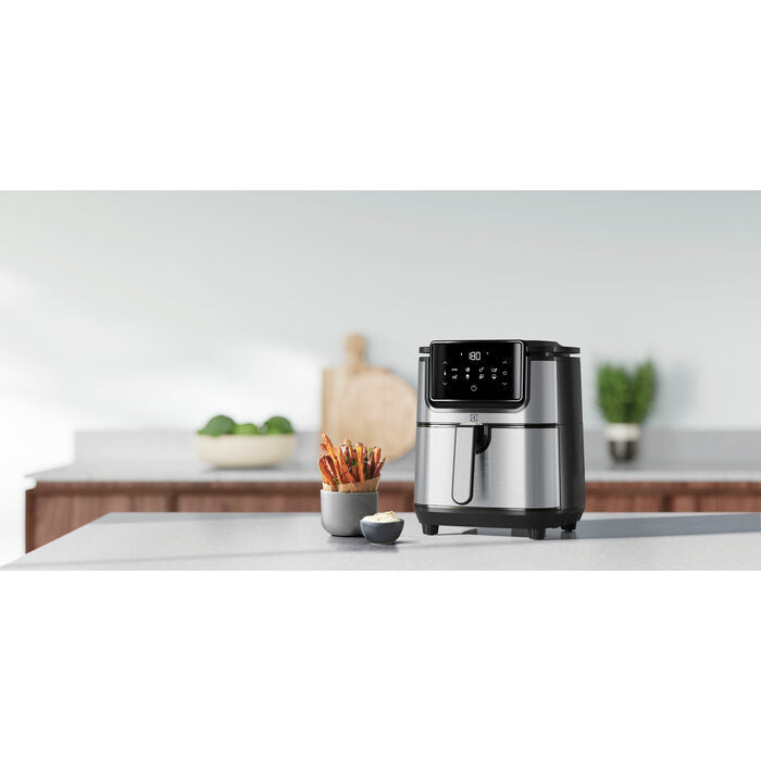 Electrolux E6AF1-4ST Singolo 4,5 L Indipendente 1500 W Friggitrice ad aria calda Nero, Acciaio inossidabile