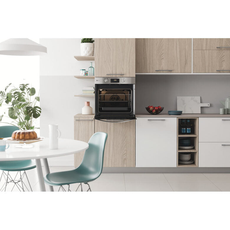 Indesit Forno a Incasso IFWS 5844 JH IX 71 L A+ Acciaio inossidabile