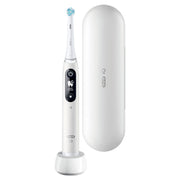 Oral-B iO - 6 - Spazzolino Elettrico Ricaricabile Bianco Con Display In Bianco E Nero, 1 Testina, 1 Custodia Da Viaggio