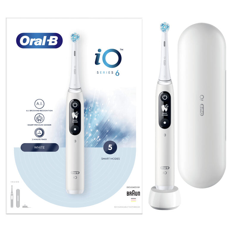 Oral-B iO - 6 - Spazzolino Elettrico Ricaricabile Bianco Con Display In Bianco E Nero, 1 Testina, 1 Custodia Da Viaggio