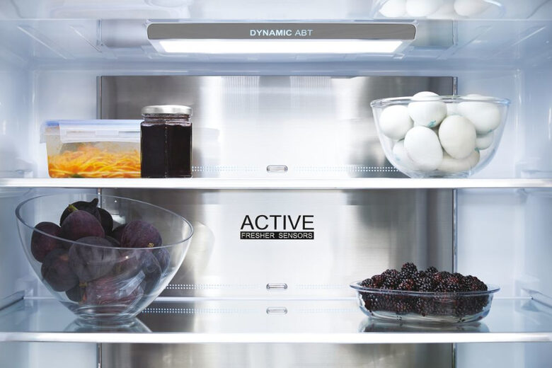 Haier FD 83 Serie 7 HB18FGSAAA frigorifero side-by-side Libera installazione 539 L E Argento, Titanio