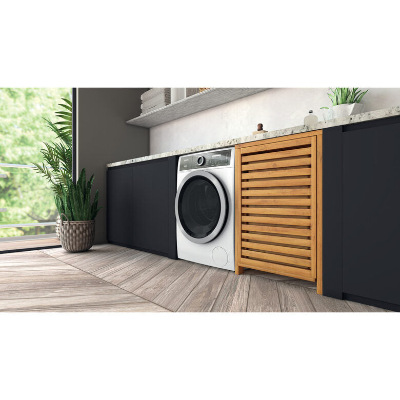 Hotpoint H7 W945WB IT lavatrice Caricamento frontale 9 kg 1400 Giri/min B Bianco