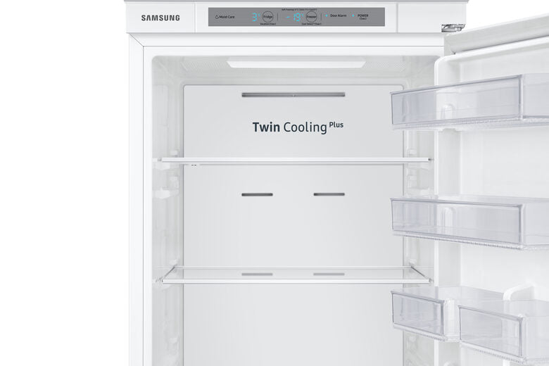 Samsung BRB30600EWW frigorifero con congelatore Da incasso E Bianco