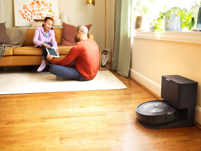 iRobot Roomba J7+ Aspirapolvere Robot 0,4 L Grafite