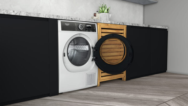 Hotpoint H8 D94WB IT asciugatrice Libera installazione Caricamento frontale 9 kg A+++ Bianco