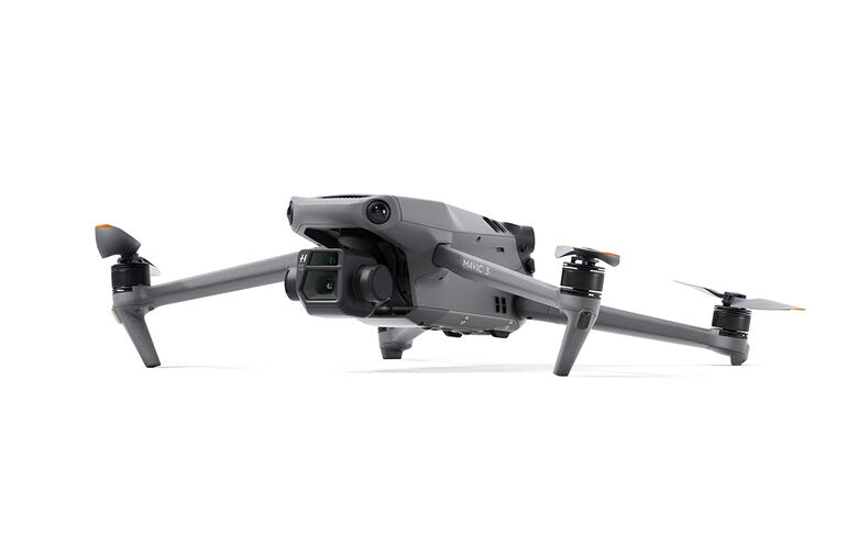DJI Mavic 3 Drone 4 rotori Octocopter 20 MP 3840 x 2160 Pixel 5000 mAh Nero, Grigio