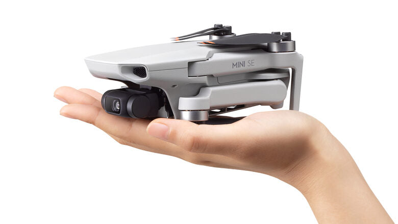 DJI Mini SE Fly More Combo Drone 4 rotori Quadrirotore 12 MP 2720 x 1530 Pixel 2250 mAh Bianco