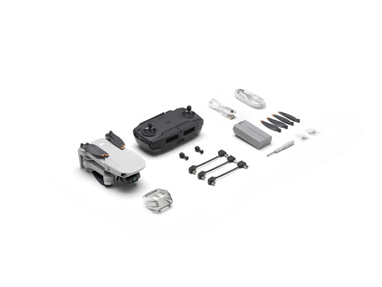 DJI Mini SE Fly More Combo Drone 4 rotori Quadrirotore 12 MP 2720 x 1530 Pixel 2250 mAh Bianco