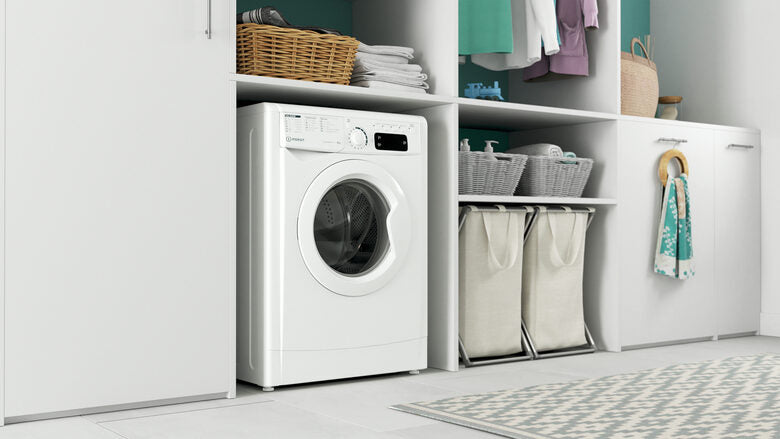 Indesit EWE 81284 W IT lavatrice Caricamento frontale 8 kg 1200 Giri/min C Bianco