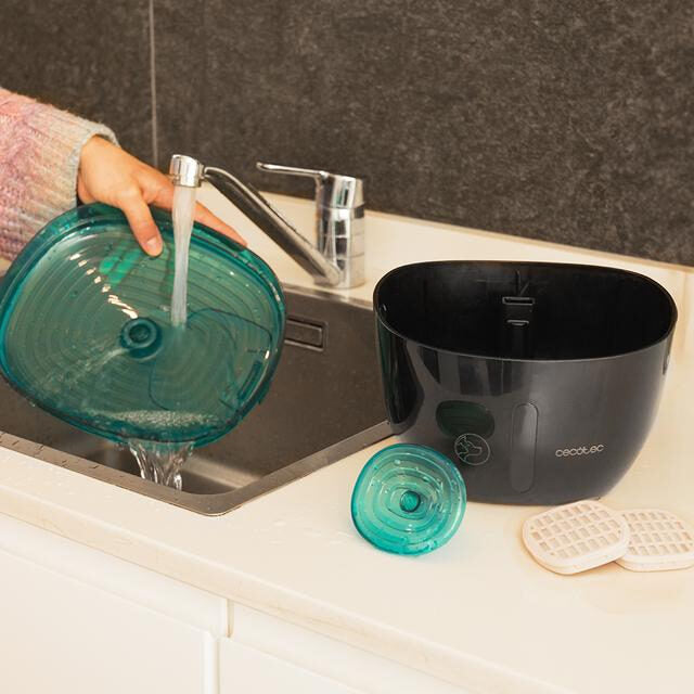 Cecotec Pumba 2200 Refresh Fontana automatica per animali domestici con capacità di 2 litri