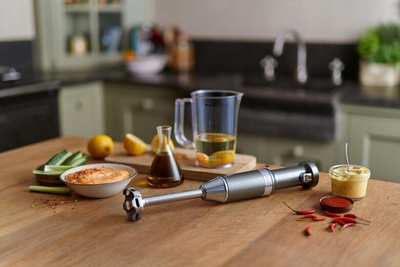KitchenAid 5KHBBV83EMS Frullatore ad immersione 180 W Argento