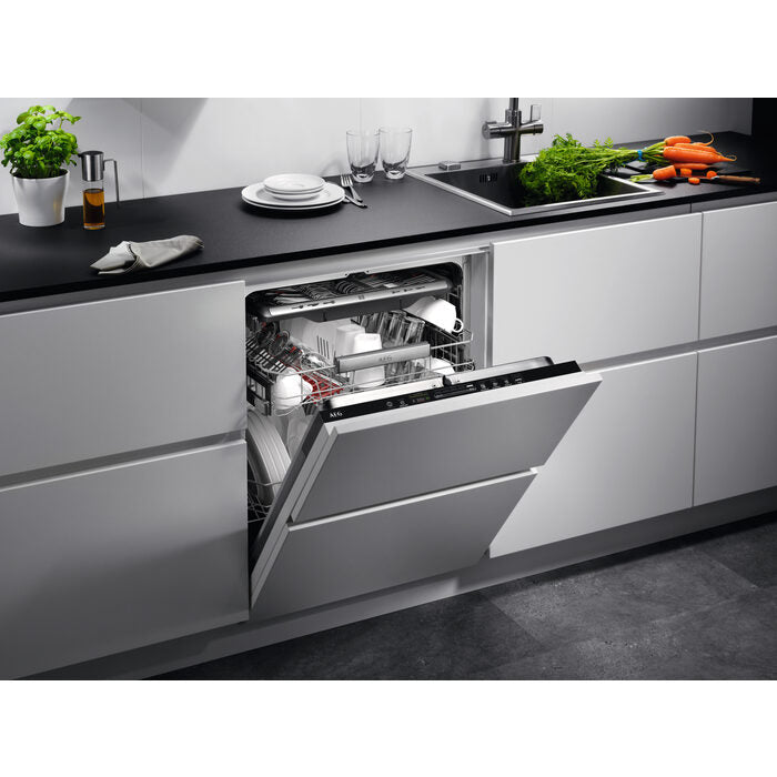 AEG FSE94848P Lavastoviglie a Incasso Scomparsa Totale 14 coperti C