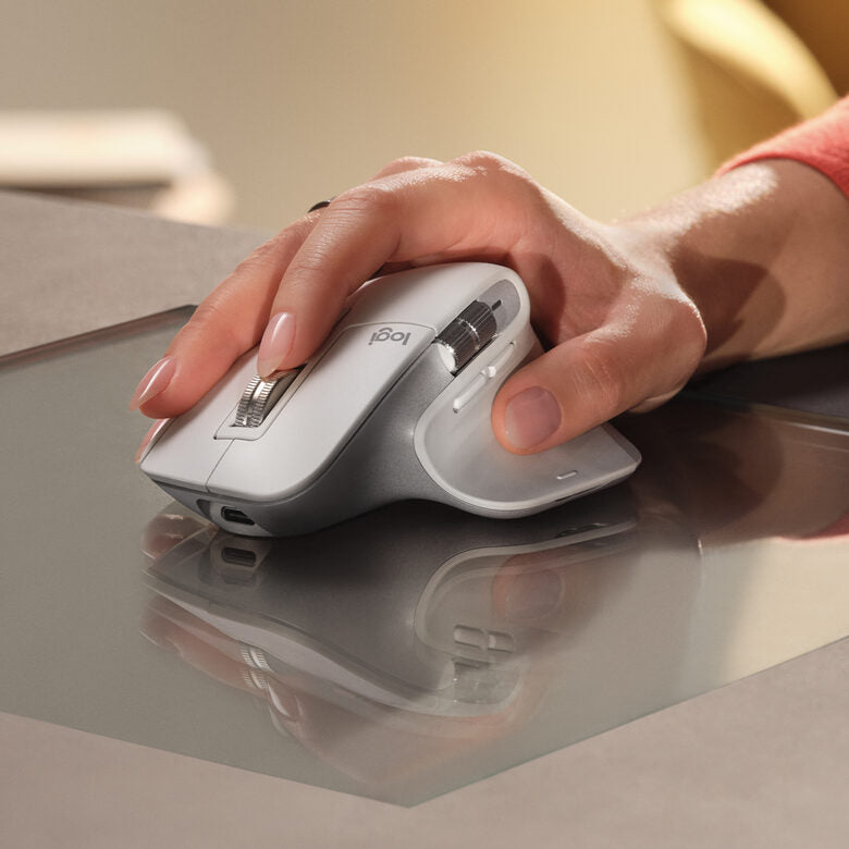 Logitech MX Master 3S mouse Mano destra RF senza fili + Bluetooth Ottico 8000 DPI